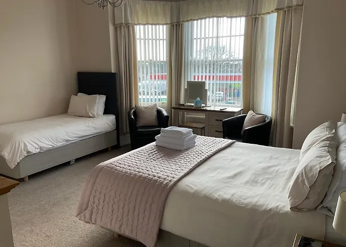 Glenora Guest House