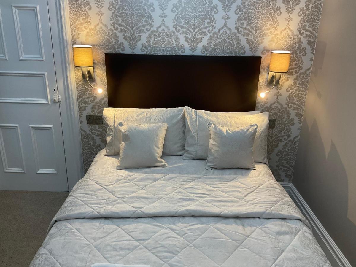 Glenora Guest house